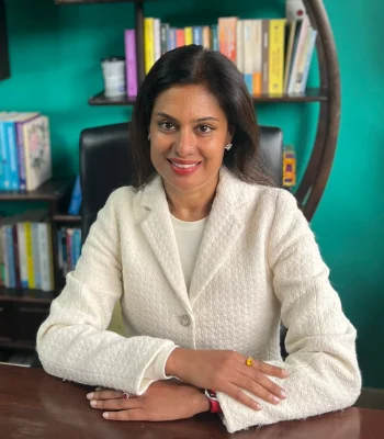 𝐁𝐡𝐚𝐤𝐭𝐢 𝐌𝐚𝐭𝐡𝐮𝐫. 𝐈𝐧𝐬𝐩𝐢𝐫𝐢𝐧𝐠 𝐬𝐭𝐨𝐫𝐲 𝐨𝐟 #𝐇𝐊 𝐚𝐮𝐭𝐡𝐨𝐫 𝐨𝐟 𝐂𝐡𝐢𝐥𝐝𝐫𝐞𝐧’𝐬 𝐛𝐨𝐨𝐤𝐬 𝐨𝐧 𝐈𝐧𝐝𝐢𝐚𝐧 𝐦𝐲𝐭𝐡𝐨𝐥𝐨𝐠𝐲